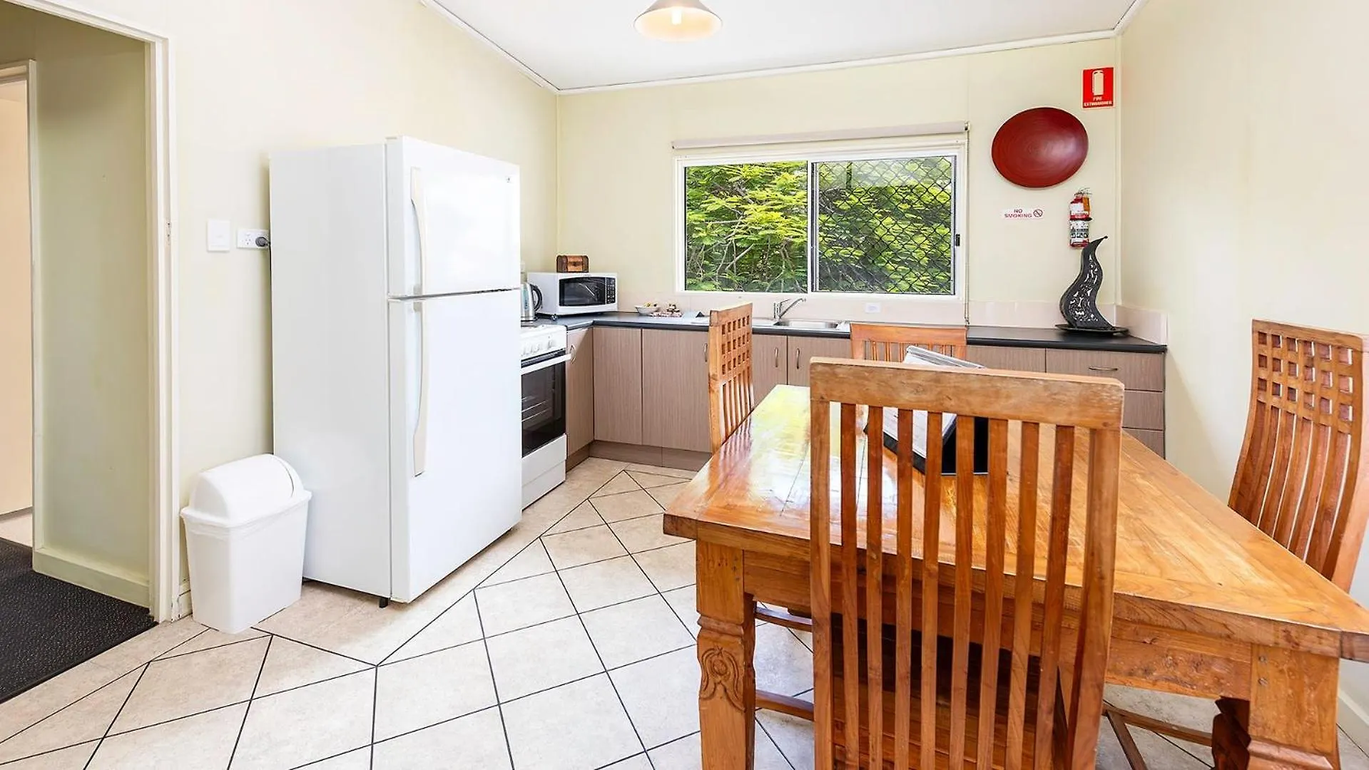 Coconut Palms Two Bedroom Escape Scarness 0*,  أستراليا